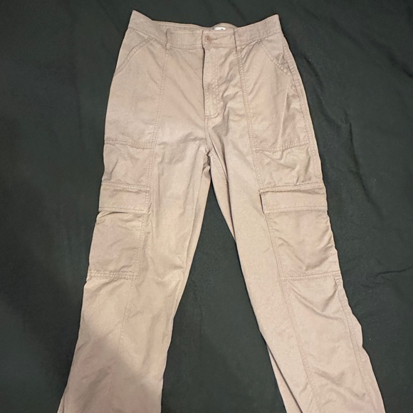 Abercrombie & Fitch - Relaxed Utility Pants - 30L - Picture 2 of 7